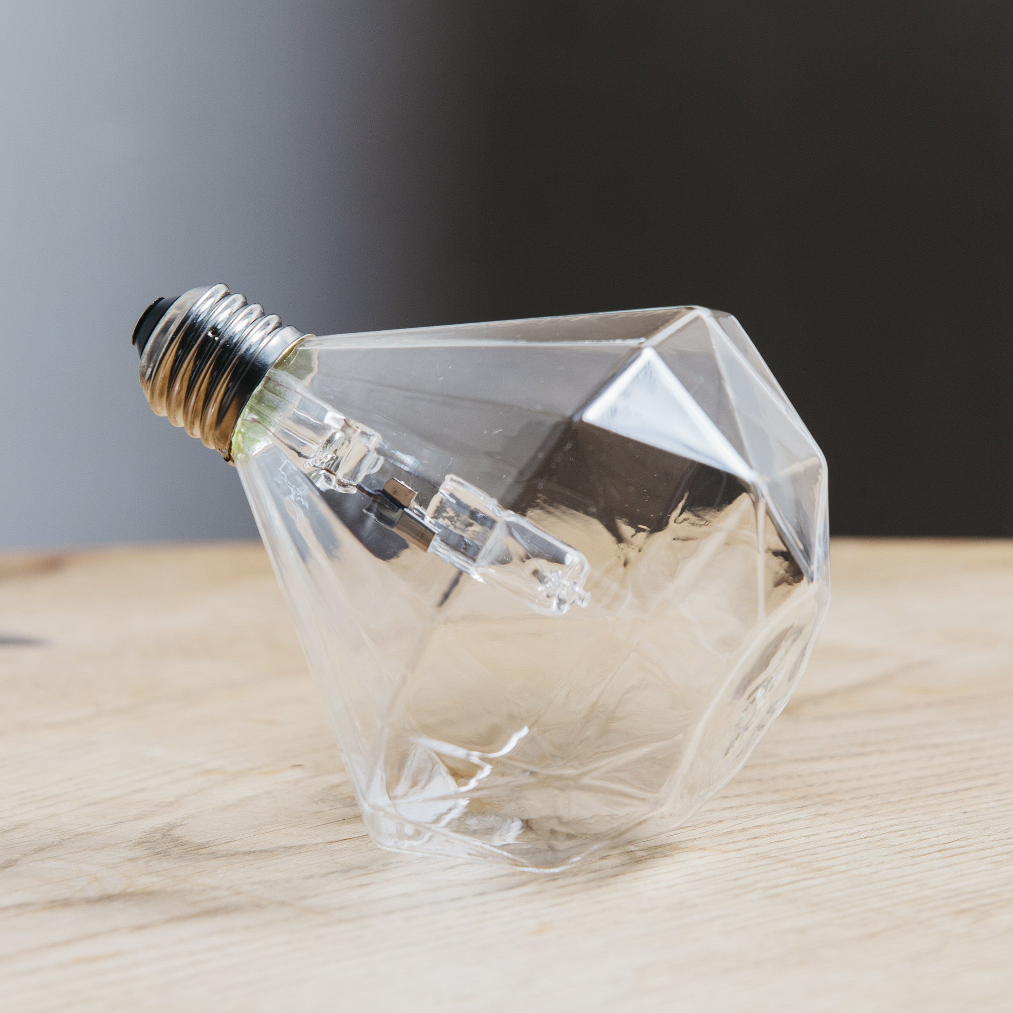 Diamond bulb, Eric Therner, retro lighting, Mr Ralph, ECC Lighting, Boudi, edison filament bulb, energy saver bulbs nz, halogen bulbs nz, decorative bulbs, Plumen, screw in designer bulbs, Lighting Plus.