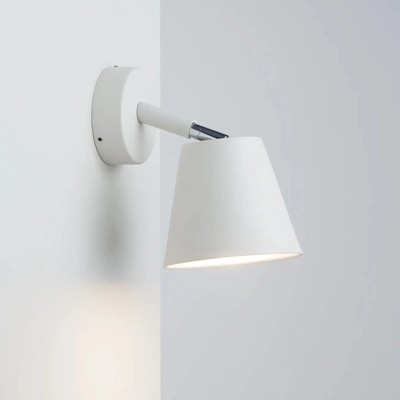 residential lighting, pendant lights, table lamp, floor lamp, bulbs, Mr Ralph, Lighting plus, Lighting direct, the lighting outlet, ECC, vintage industries, Boudi, Eden Lighitng, designer lights, interior lights, outdoor lights, wall lamp, wall sconce, wall light, Early Settler, bathroom lights, LED lighting, LED lights