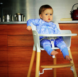 Evo highchair, adjustable wooden high chair, highchair 5 point harness, Evo cushion, height adjustable chair, toddler chair, highchair bar height, wood legs kids chair, Mocka, nordic style chair, scandi highchair safety standards highchair, wooden highchair new zealand.